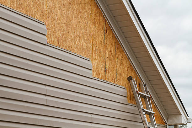 24/7 Emergency Vinyl Siding experts in Salineville, OH